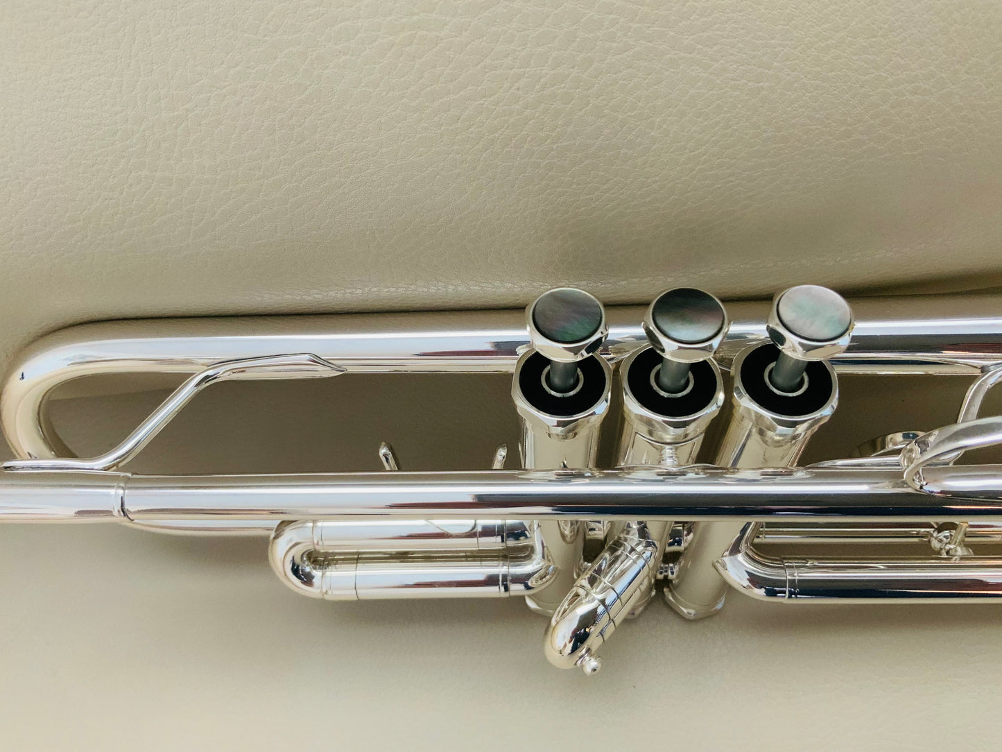 Victory Revelation Trumpet Silver